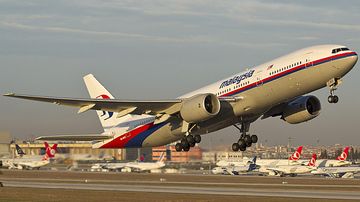 Malaysia Airlines Boeing 777-200 9H-MRO crashed Foto Ercan Karakas via Wiki Commons