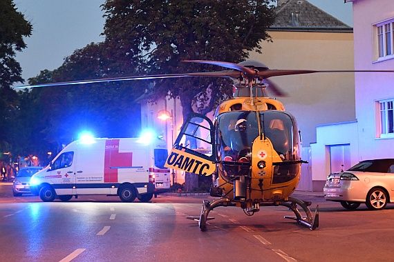 DSC_0874 ÖAMTC NOtarzthubschrauber Christophorus 3 EC135 EC 135 H135 OE-XVB Biedermannsdor 06082016 Foto Huber Austrian Wings Media Crew