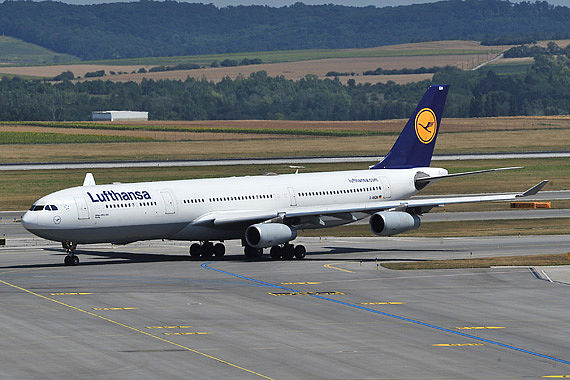 Noch bis mindestens Ende August setzt die AUA auf der Strecke Wien - Dubai - Wien einen A340 der Konzernmutter Lufthansa ein - Foto: Austrian Wings Media Crew