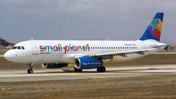 Airbus A320 von Small Planet Airlines - Foto: Christian Zeilinger