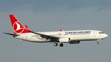 Turkish Airlines Boeing 737-800 TC-JFY MHuber