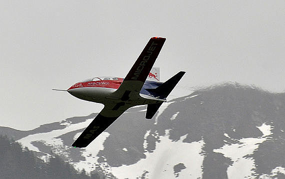 Der verunglückte Microjet der Flying Bulls, aufgenommen wenige Minuten vor dem Absturz - Foto: Andreas Stöckl