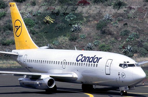 Condor Boeing 737-230Adv, aufgenommen am 31. März 1987 in Funchal - Foto: Udo K. Haafke