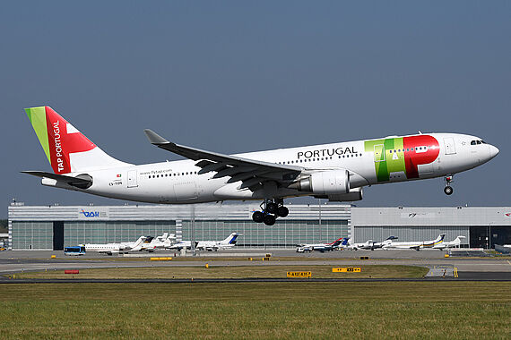 TAP Portugal Airbus A330-200 cs-ton foto-austrian-wings-media-crew