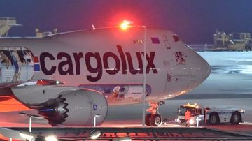 DSC_0499 First Landing Cargolux Boeing 747-8F LX-VCM special 45yrs clrs at VIE on 17102015 Credit Patrick Huber Austrian Wings