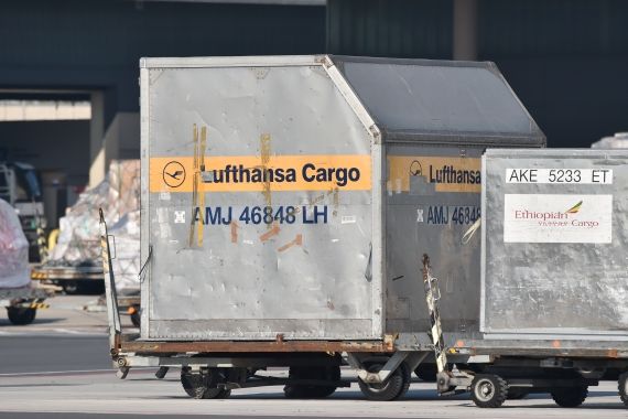 Symbolbild Luftfracht Sujetbild Lufthansa Cargo Foto Huber Austrian Wings Media Crew