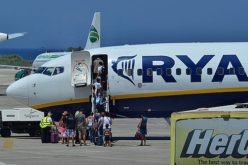 Wirbel um Ryanair-Flug nach Thessaloniki | Austrian Wings