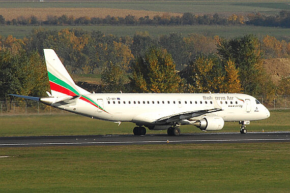 Embraer Bulgaria Air LZ-VAR Foto MHuber