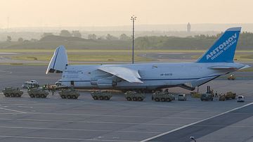 Antonov An-124 UR-82072 Sebastian Schreibmaier