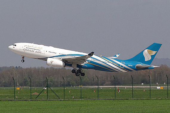 Oman Air Airbus A330 Foto Paul Bannwarth
