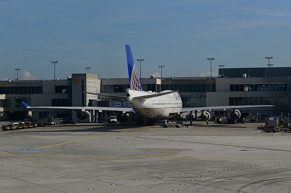 UNited Boeing 747-400 am Flughafen Frankfurt_ Foto PA Austrian Wings Media Crew
