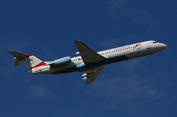 AUA Austrian Airlines Fokker 100 OE-LVA Foto M. Huber