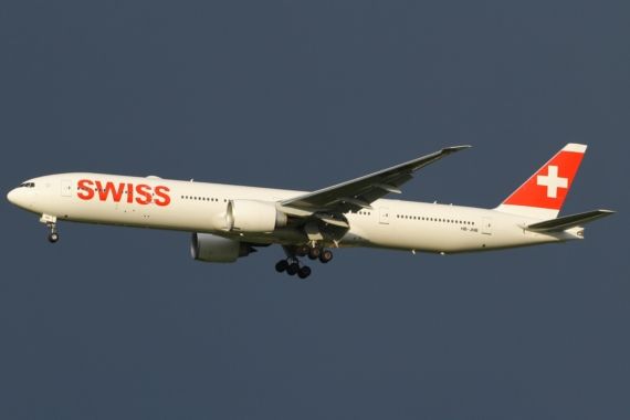 SWISS Boeing 777-300ER HB-JNB Erstlandung Wien 04062016 Foto Kevin Schrenk_001 SWISS Boeing 777-300ER HB-JNB Erstlandung Wien 04062016 Foto Kevin Schrenk_001