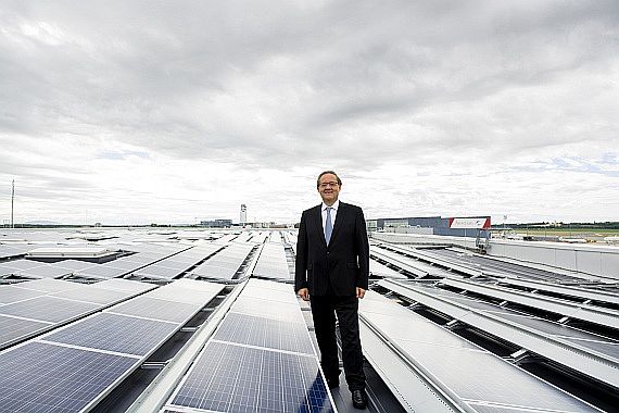 Photovoltaikanlage Flughafen Wien Günther Ofner Foto VIE