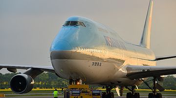 Korean Air Boeing 747-400 HL7498 Pushback Foto PA Austrian Wings Media Crew