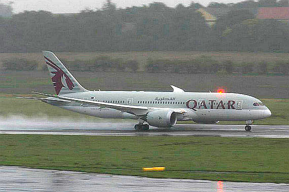 Qatar Airways Boeing 787 Dreamliner A7-BCL Tobias Bosina_3