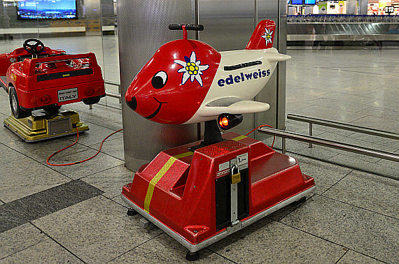 Edelweiss Kinderflieger Foto PA Austrian Wings Media Crew