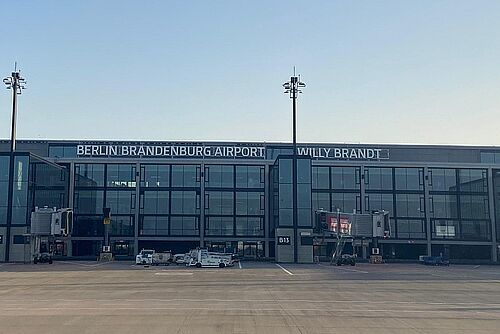 Autokino Berlin Am Großflughafen Ber Autokino Berlin Am Großflughafen Ber