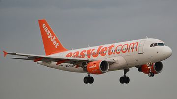EasyJet Airbus A319 G-EZDL Foto PA Austrian Wings Media Crew