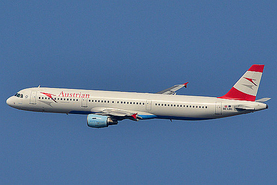 Foto AUA Austrian Airlines Airbus A321 OE-LBC Foto PA Austrian Wings Media Crew