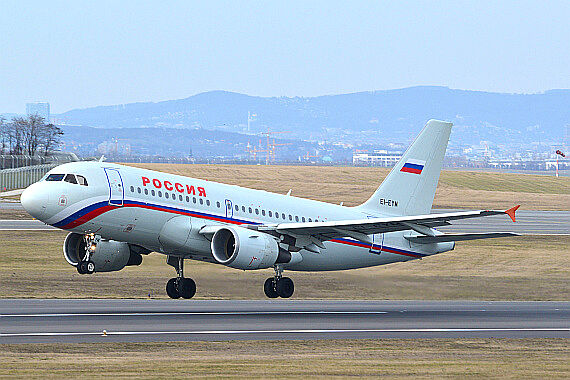 Rossiya Airbus A319 EI-EYM Foto PA Austrian Wings Media Crew
