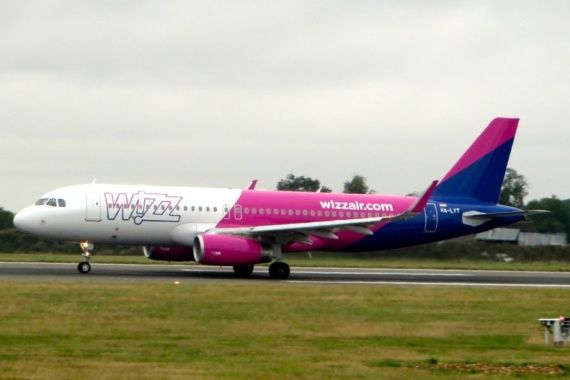 Wizz AIr Airbus A320 new colors Foto Marcus Kern_1