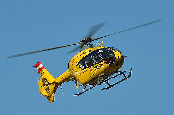 ÖAMTC Christophorus 9 Notarzthubschrauber Eurocopter EC135 OE-XEE_12 Foto PA Austrian Wings Media Crew