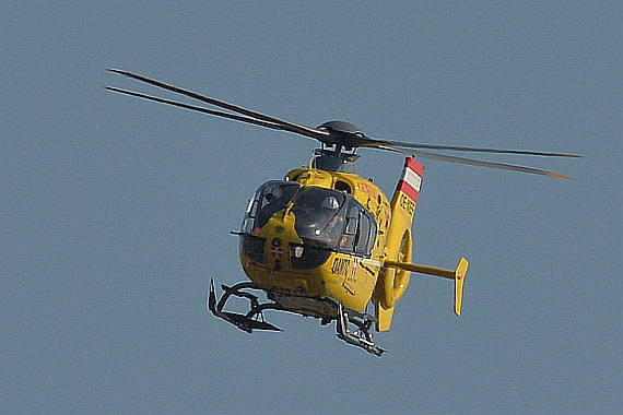 ÖAMTC Notarzthubschrauber Christophorus 9 OE-XEF Foto PA Austrian Wings Media Crew