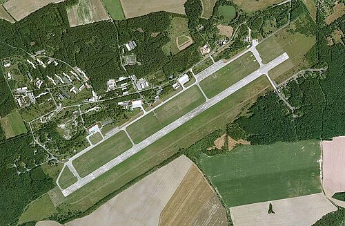 Tschechien Weiterhin Proteste GEGEN geplante Schließung von Flughafen