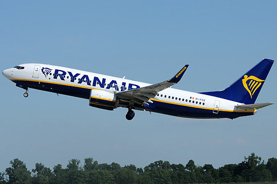 Ryanair Boeing 737-800 EI-FOZ - Foto Austrian Wings Media Crew