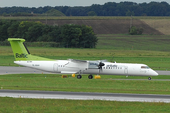 Air Baltic Airbaltic Bombardier Q400 Foto PA Austrian Wings Media Crew