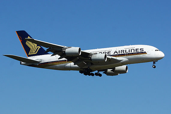 Singapore Airlines Airbus A380 im Anflug auf Frankfurt - Foto: Christian Zeilinger