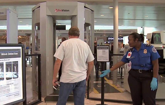 Ganzkörperscanner - Foto: TSA (Screenshot Informationsvideo)
