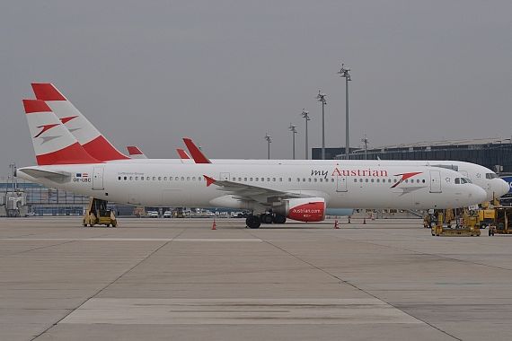 MyAustrian AUA Austrian Airlines Airbus A321 OE-LBC Foto Huber Austrian Wings Media Crew