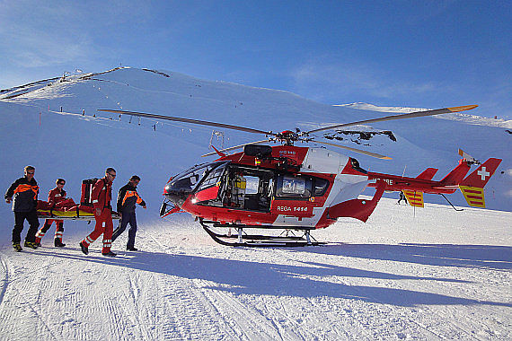Rega Rettungshubschrauber Notarzthubschrauber Skiunfall Symbolbild Sujetbild Foto Rega