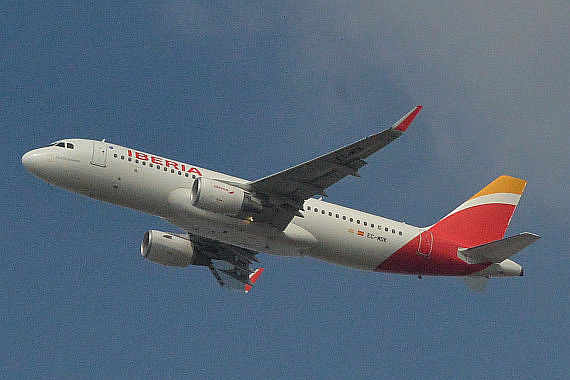 Iberia Airbus A320 Sharklets EC-MDK new colors Foto PA Austrian Wings Media Crew