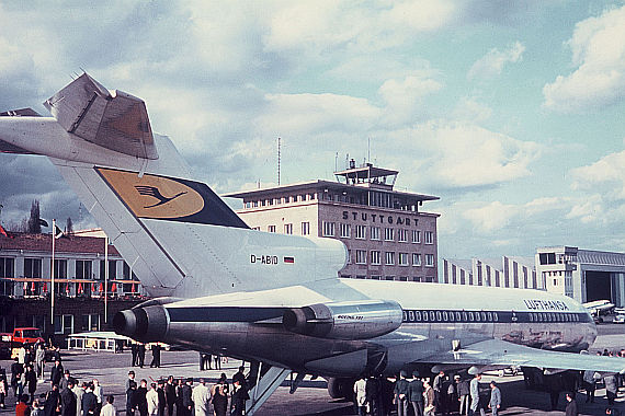 Lufthansa Boeing 727-30 D-ABID Flughafen Stuttgart Foto LUfthansa Archiv