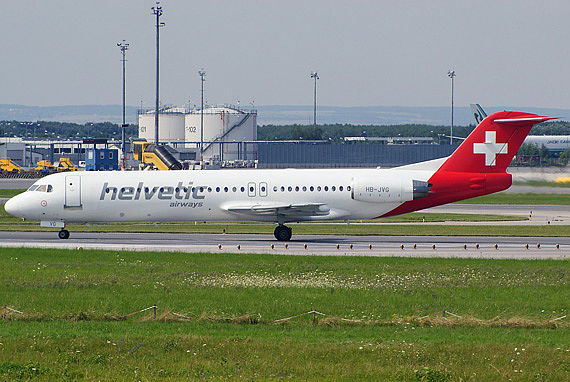 Helvetic Fokker 100 - Foto: R. Reiner / Austrian Wings