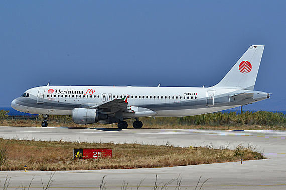 I-EEZK Meridiana Airbus A320 Foto PA Austrian Wings Media Crew
