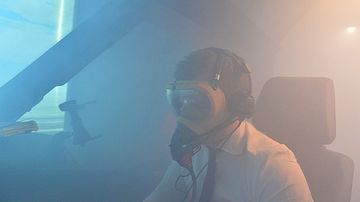 Symbolbild Sujetbild Rauch im Cockpit Smoke in the Cockpit Foto Huber Austrian Wings Media Crew_014