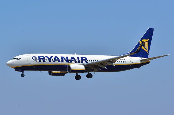 Ryanair Boeing 737-800 EI-EVM Anflug Rhodos Foto PA Austrian Wings Media Crew