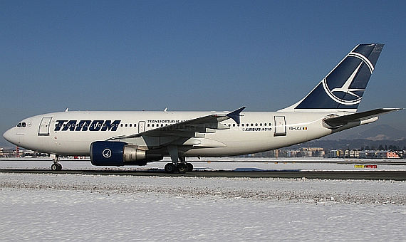 TArom Airbus A310-300 YR-LCA Foto RR Austrian Wings Media Crew
