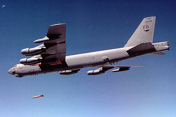 Boeing B-52 - Foto: US Air Force via Wikimedia Commons
