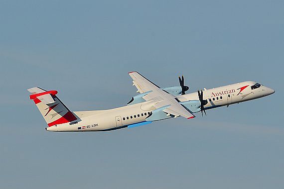 AUA AUstrian Airlines Bombardier Q400 OE-LGM Foto PA Austrian Wings Media Crew