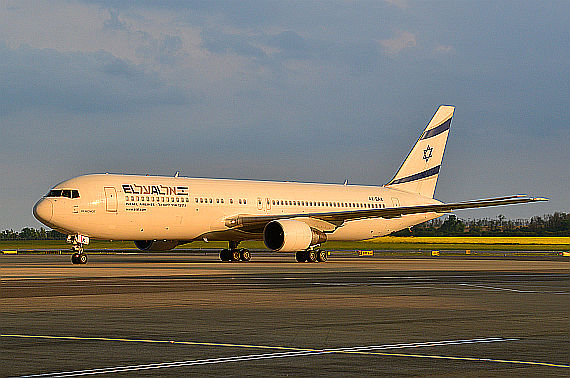 El Al Israel Airlines Boeing 767-300ER 4X-EAK_1 Foto PA Austrian Wings Media Crew