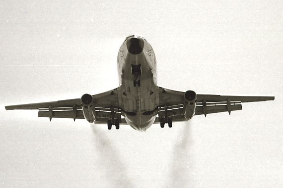 60 Jahre Flughafen Wien Boeing 737 Symbolbild Sujetbild Flugverkehr Luftverkehr Verkehrsflugzeug AAm Archiv
