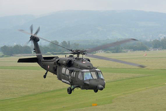 Bundesheer Sikorsky Black Hawk airtoair Foto Huber Austrian Wings Media Crew_1