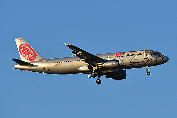 Fly NIKI Airbus A320 OE-LEA Foto PA Austrian Wings Media Crew