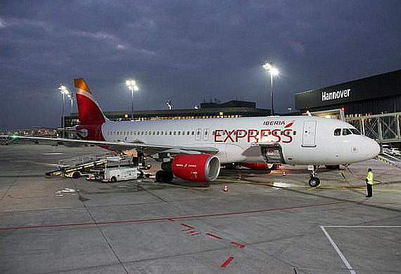 Iberia Express Foto HAJ Airport