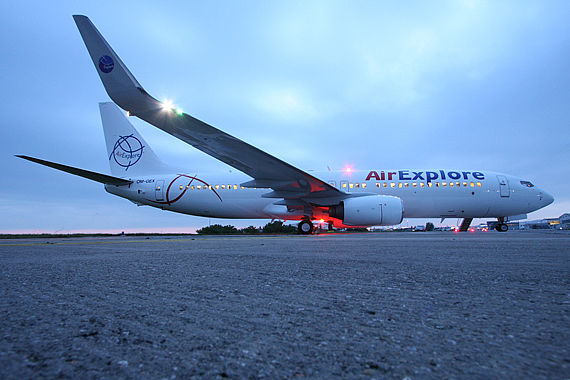 Air Explore Boeing 737-800 Dämmerung Foto Martin Dichler